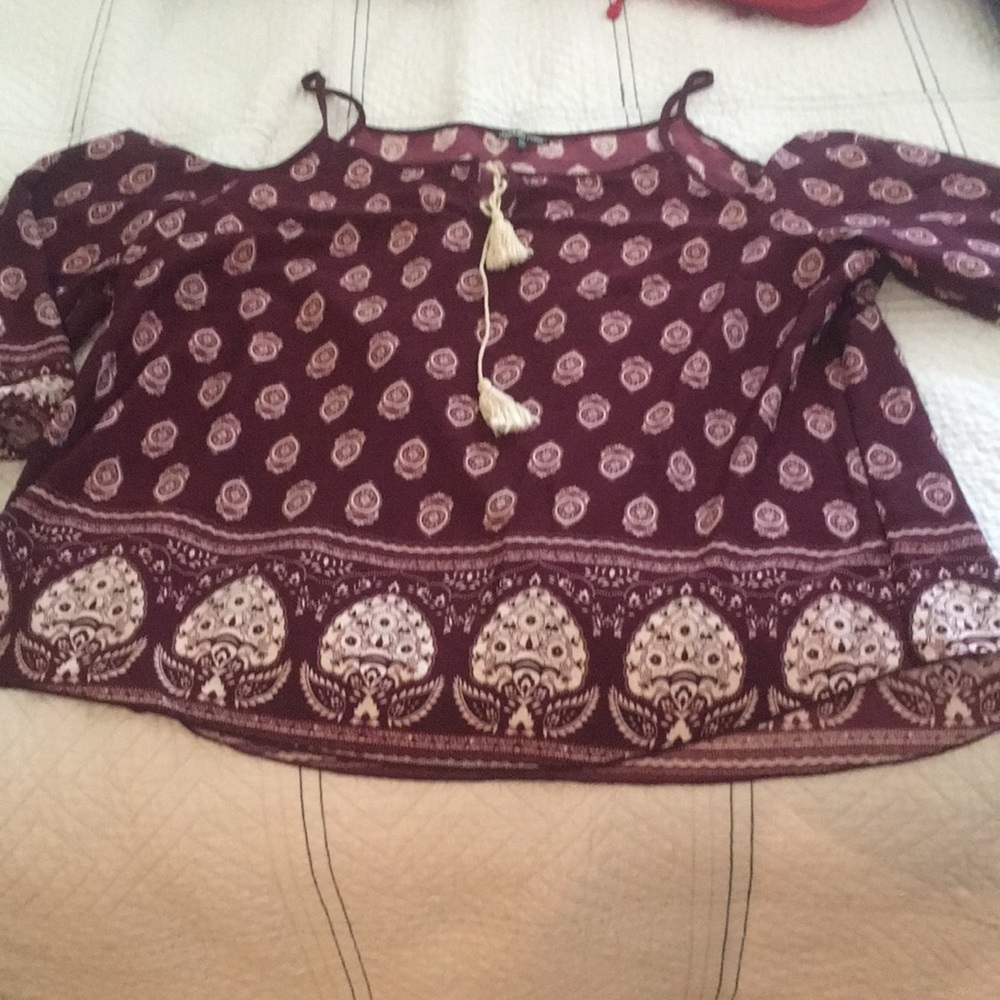 Plus size cold shoulder